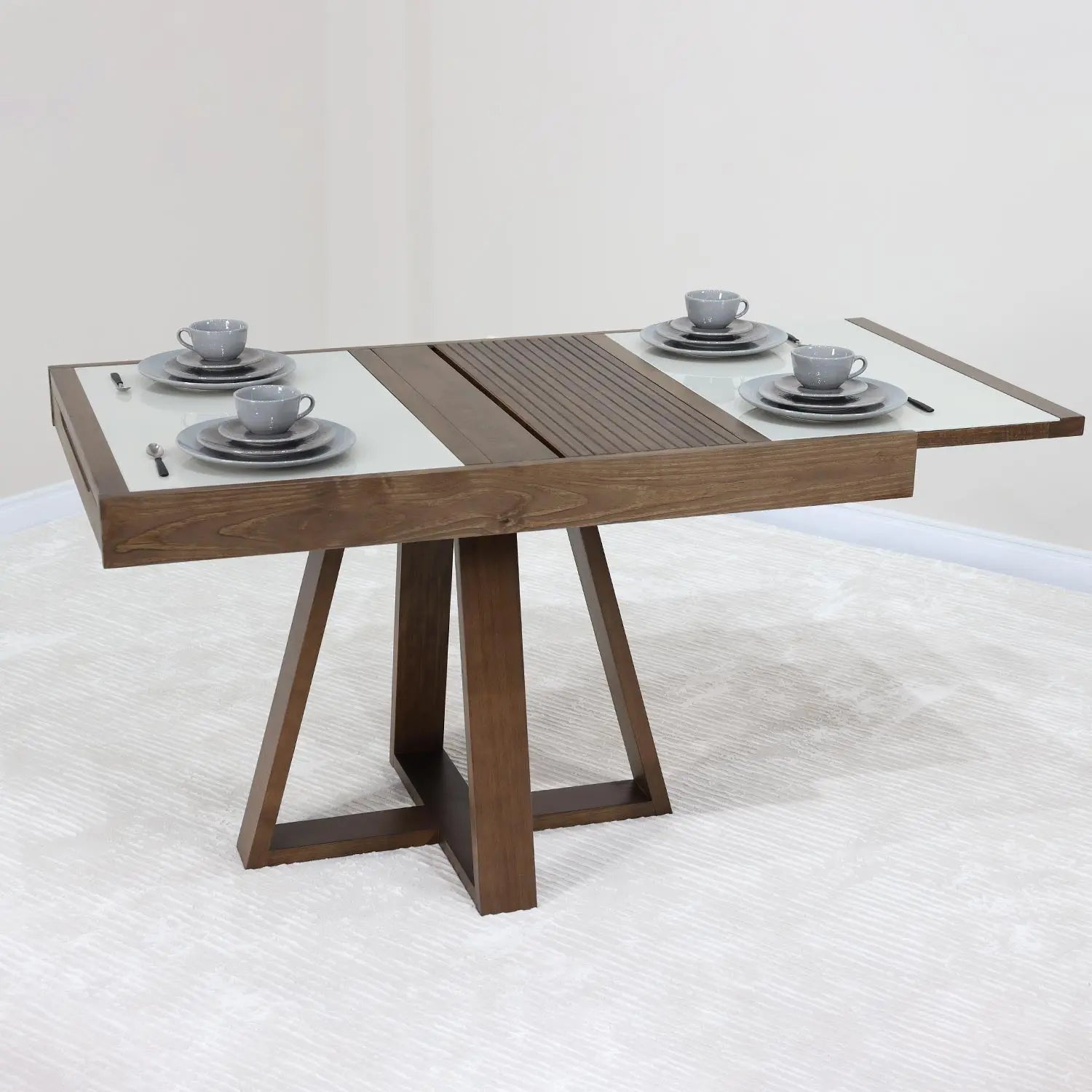 Mesa de Jantar Extensível Milana 120/178 cm - Imbuia c/ Vidro Fendi Claro